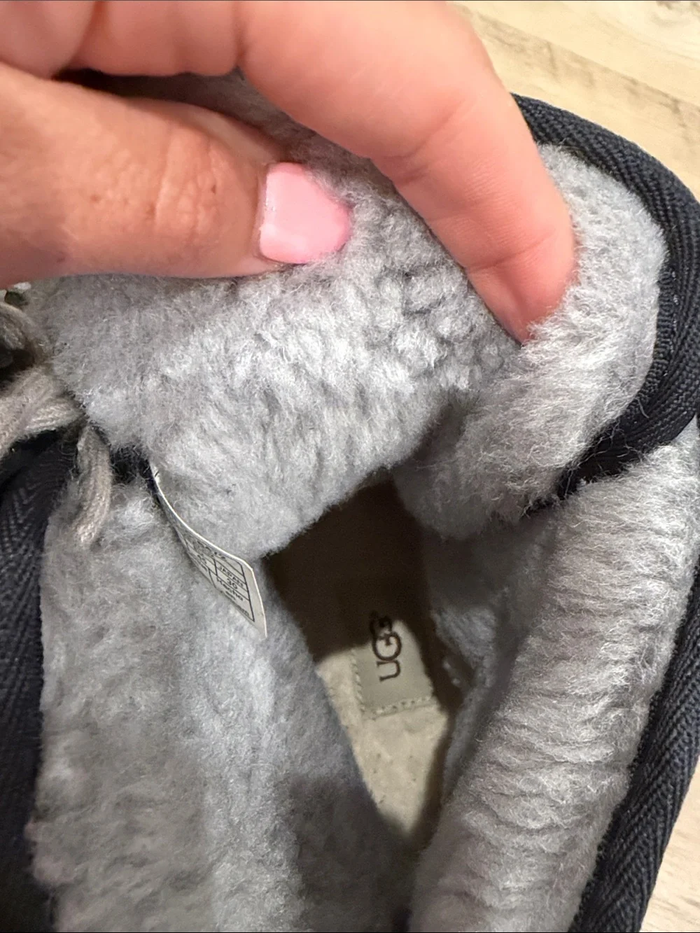 UGG Men's Navy Suede Chukka Boots with light grey laces and fur